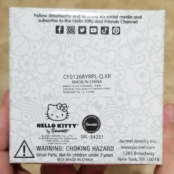 Sanrio Hello Kitty French Fries Gold Flash Plated Necklace - Picture 4 of 4